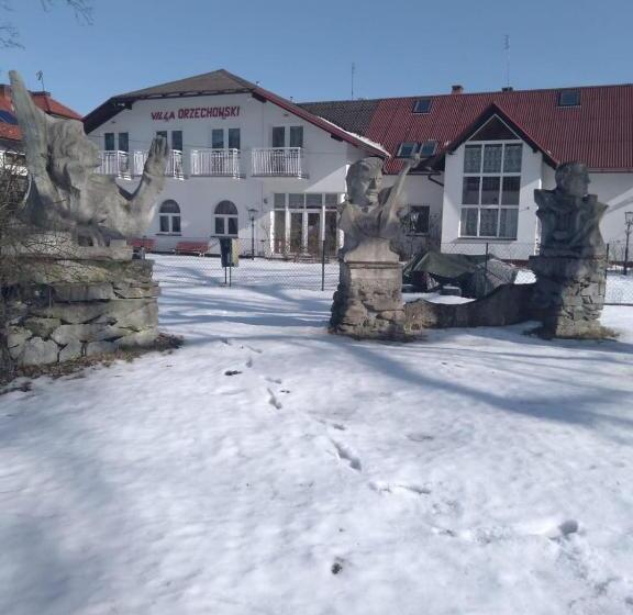 Nocleg ze śniadaniem Villa Orzechowski