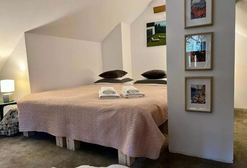 Aamiaismajoitus (B&B) Zagroda Na Pacanach