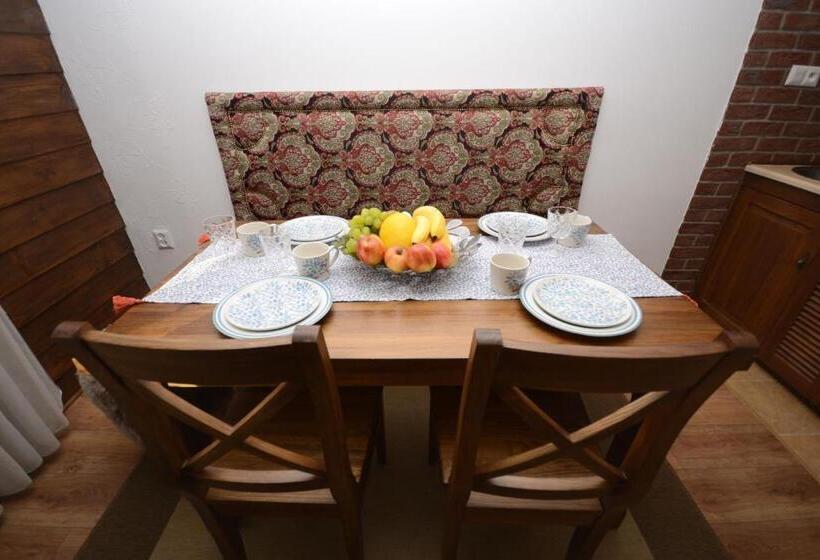 فندق Agroturystyka U Tadysa