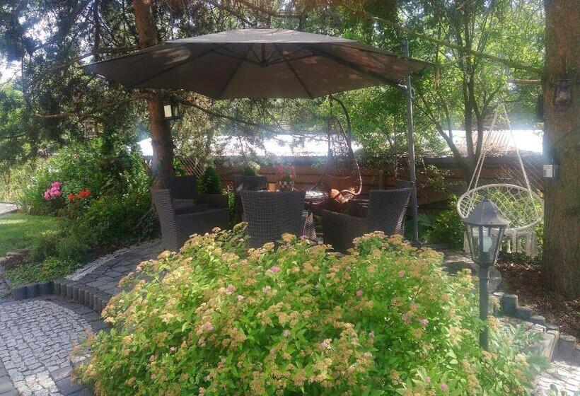 فندق Agroturystyka U Tadysa