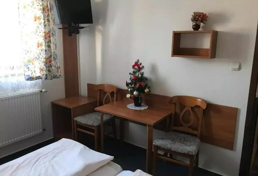 Hotelli Apartament 33 Poronin