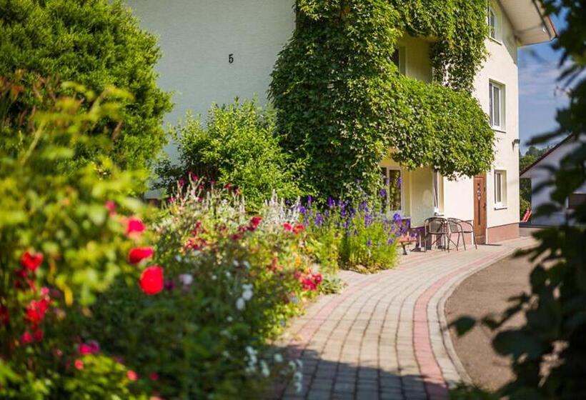 호텔 Bieszczadzki Krakowiak 575 894 584 Lub 535 595 732