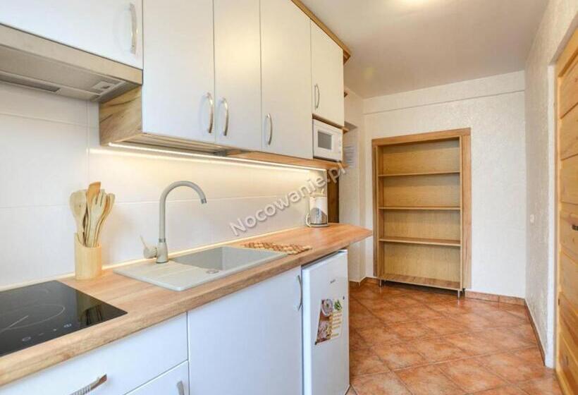 호텔 Bieszczadzki Krakowiak 575 894 584 Lub 535 595 732