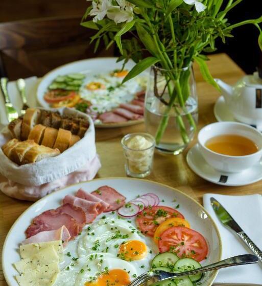 호텔 Noclegi Pod Sokołem