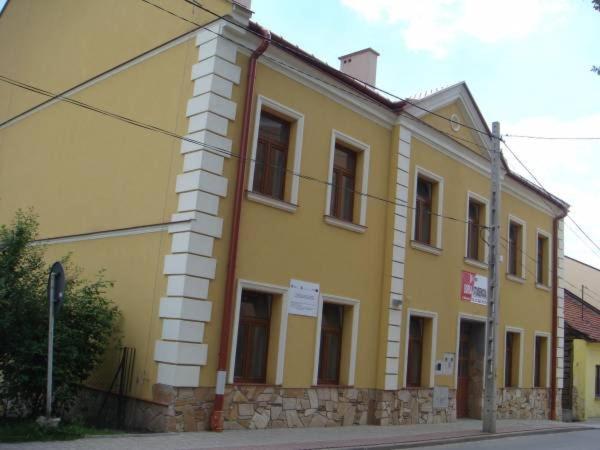 فندق Noclegi Tyczyn