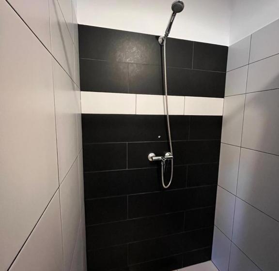 מוטל Nad Lewiatanem