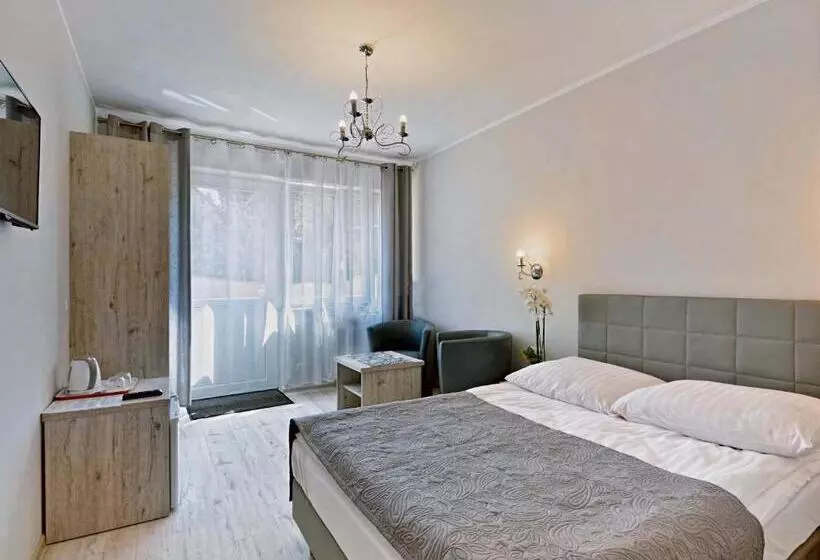 Majatalo Arka   Pokoje Z Osobnymi Wejściami Na Parterze