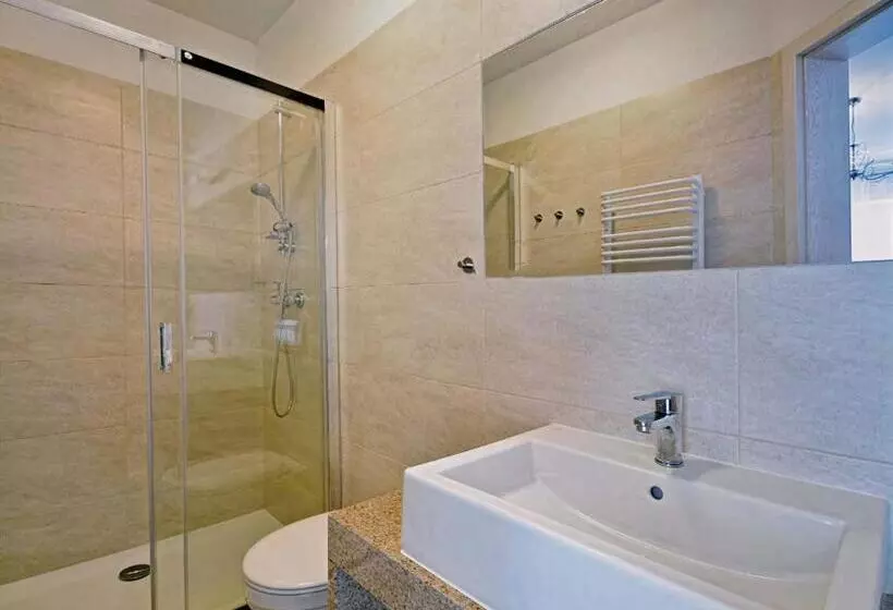 Majatalo Arka   Pokoje Z Osobnymi Wejściami Na Parterze