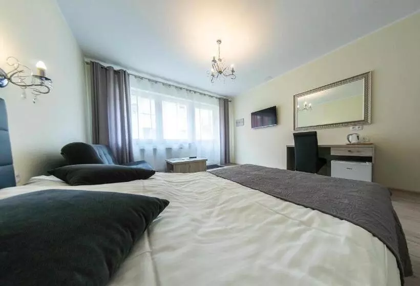 Majatalo Arka   Pokoje Z Osobnymi Wejściami Na Parterze