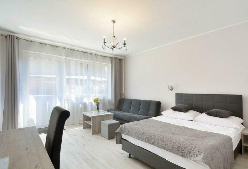 펜션 Arka   Pokoje Z Osobnymi Wejściami Na Parterze