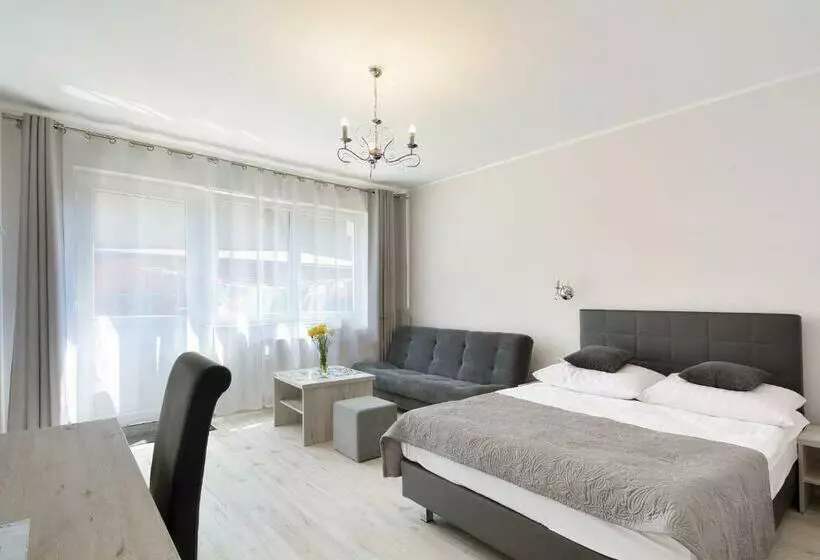 Majatalo Arka   Pokoje Z Osobnymi Wejściami Na Parterze