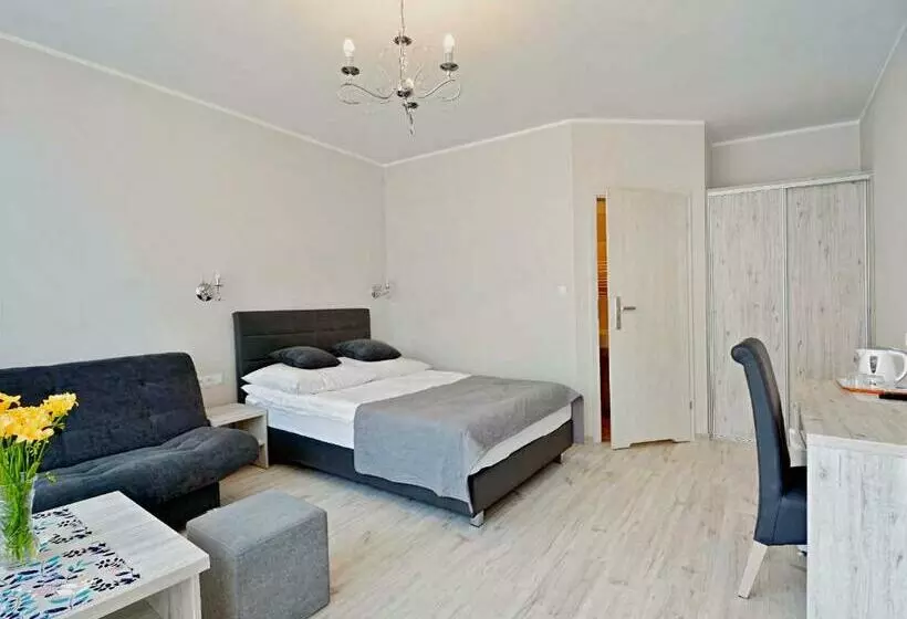 Majatalo Arka   Pokoje Z Osobnymi Wejściami Na Parterze