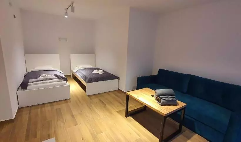 Majatalo Dom Pod Groniem