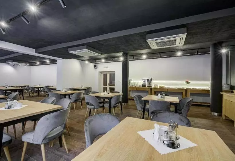 ペンション Osw Pan Tadeusz