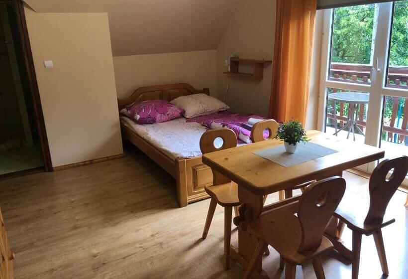 Majatalo Pokoje U Moniki