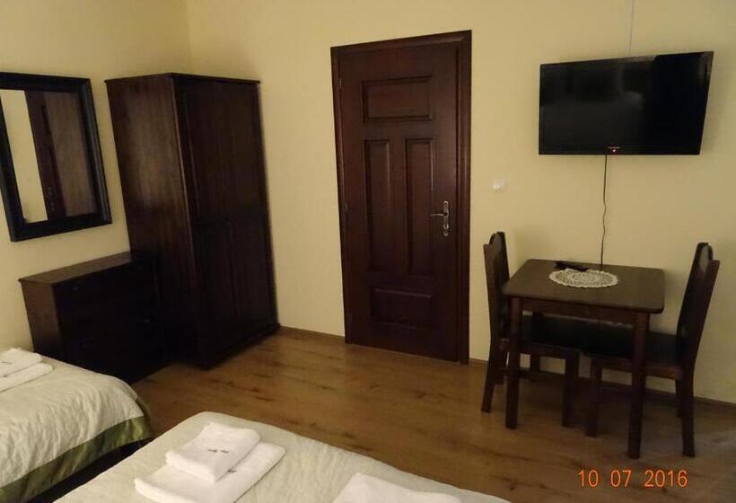 Пансион Willa Złoty Ogród