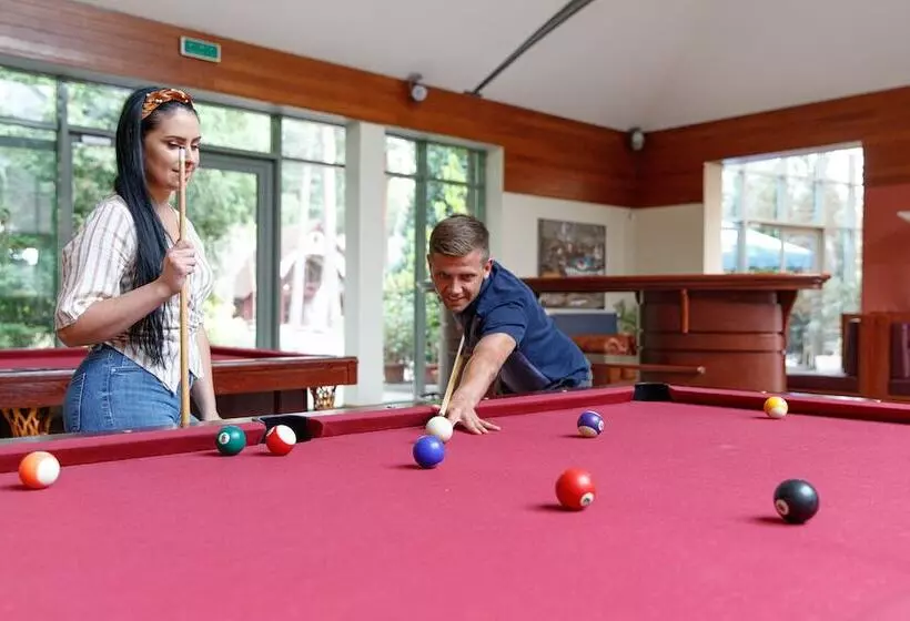 Lomakeskus 4 Pory Roku Restauracja I Nocleg