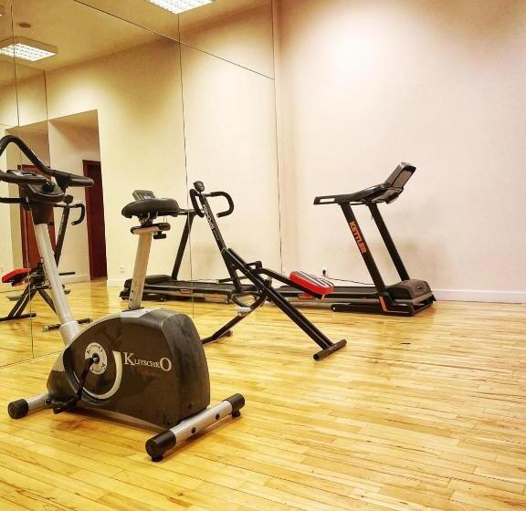 منتجع 4 Pory Roku Restauracja I Nocleg