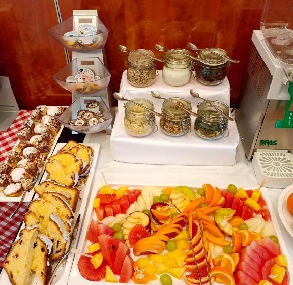 منتجع 4 Pory Roku Restauracja I Nocleg