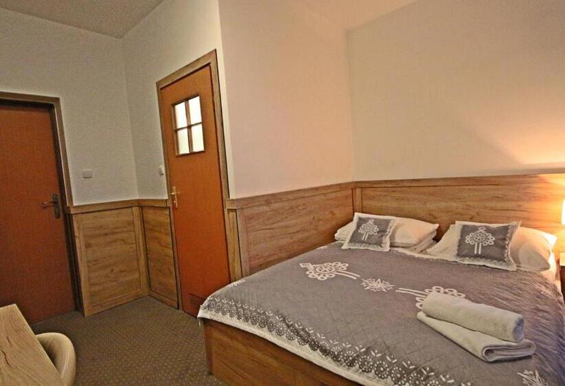 استراحتگاه Ośrodek Wypoczynkowy Baca