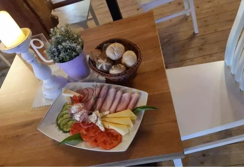 ユースホステル Jaszowianka Best For You