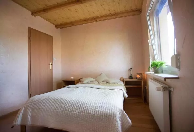 Retkeilymaja Karczma Taberska