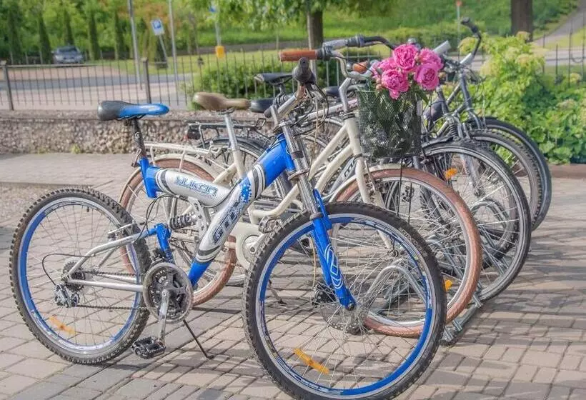 ユースホステル Pod Wzgórzem Bed & Breakfast