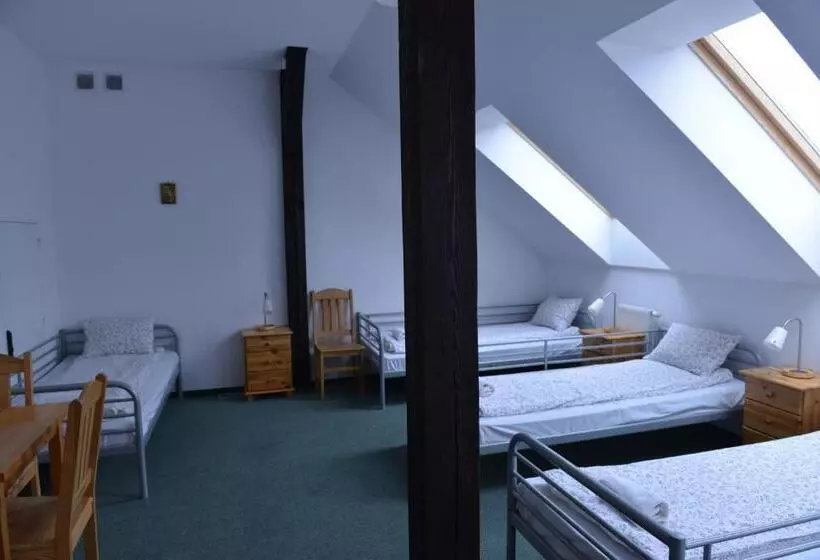 Retkeilymaja Pokoje Gościnne Domu Pielgrzyma W Supraślu