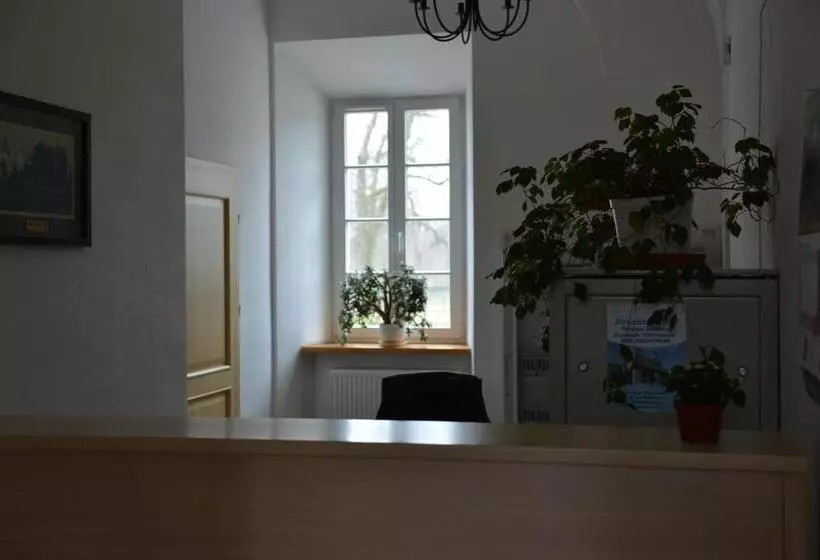 Retkeilymaja Pokoje Gościnne Domu Pielgrzyma W Supraślu