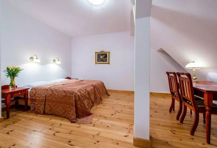 ユースホステル Zamek W Tykocinie