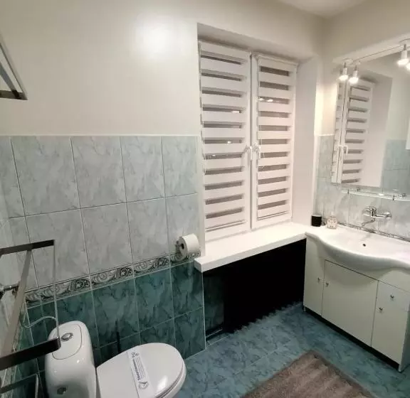 ベッドアンドブレックファースト 5 Kroków