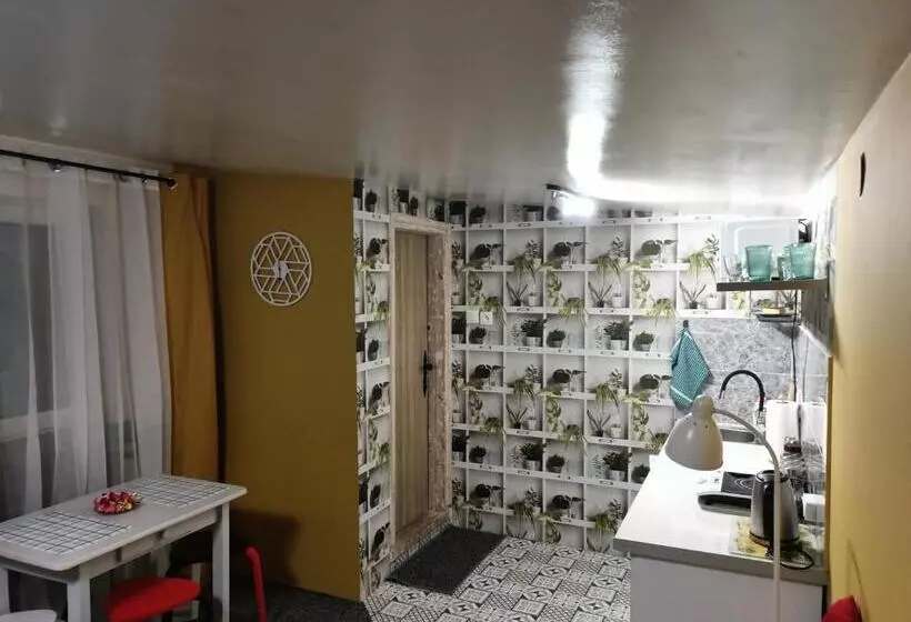 ベッドアンドブレックファースト 5 Kroków