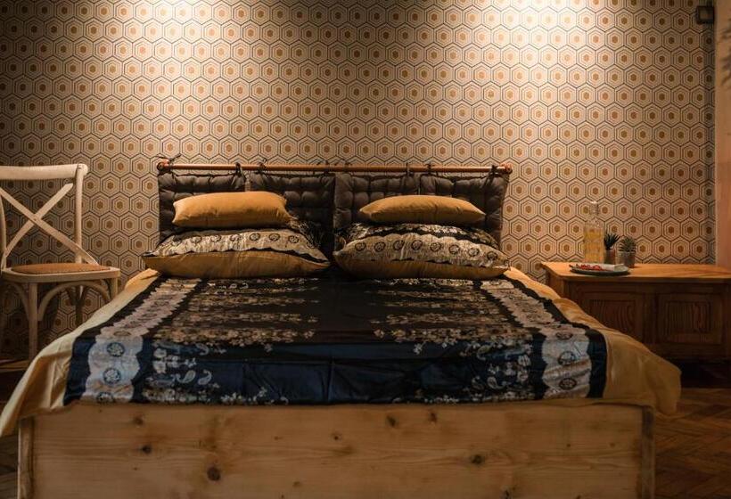 تختخواب و صبحانه 5 Kroków