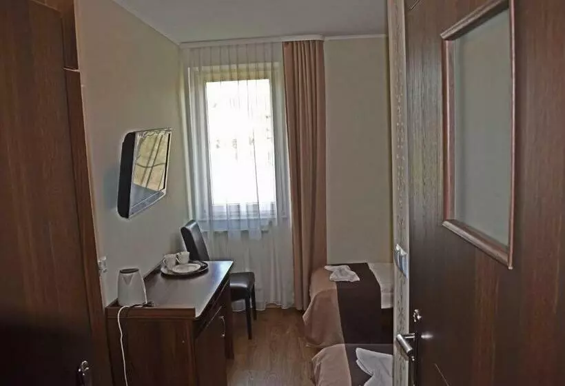 Aamiaismajoitus (B&B) Dom Bursztynowy