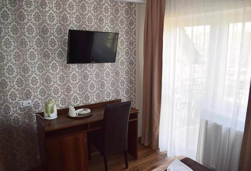 Aamiaismajoitus (B&B) Dom Bursztynowy