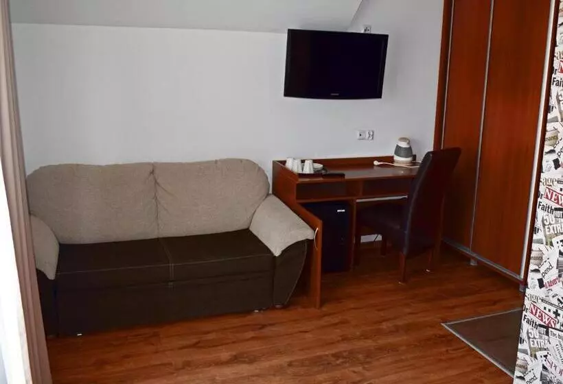 Aamiaismajoitus (B&B) Dom Bursztynowy