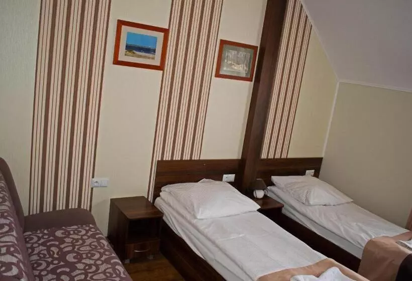 Aamiaismajoitus (B&B) Dom Bursztynowy