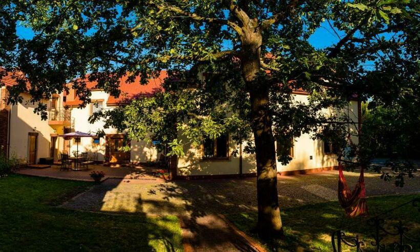 민박 Gościniec Koćmierzów