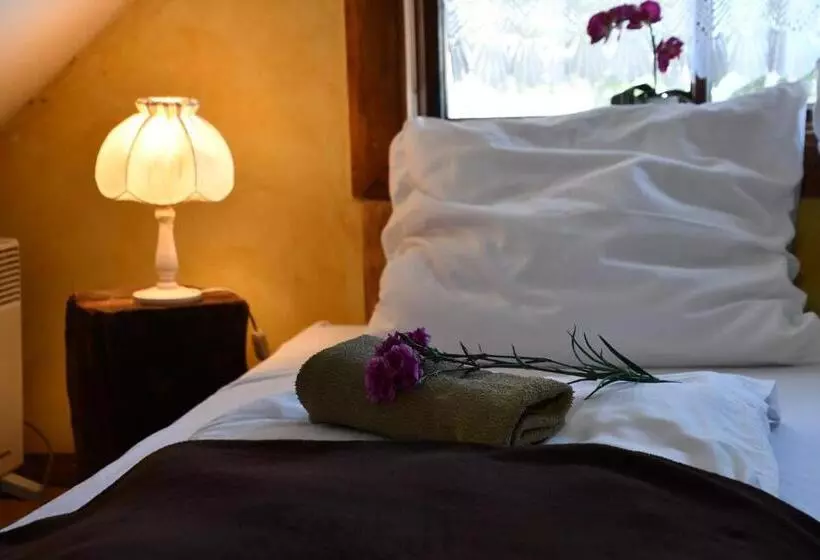 Aamiaismajoitus (B&B) Gościniec Pod Lubomirem