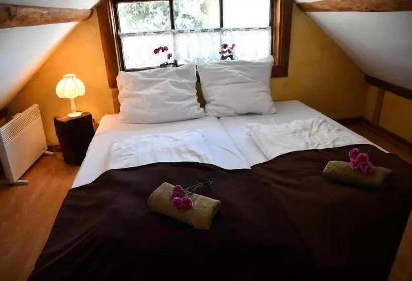 Aamiaismajoitus (B&B) Gościniec Pod Lubomirem