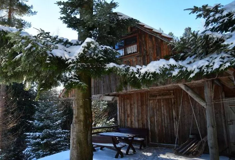 Aamiaismajoitus (B&B) Gościniec Pod Lubomirem