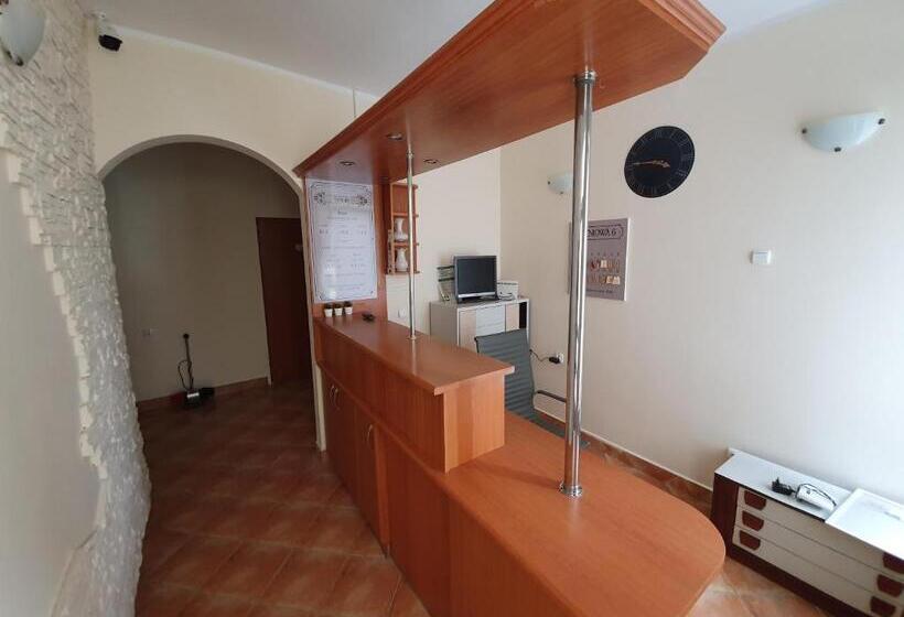 צימר Pensjonat Tężniowa 6