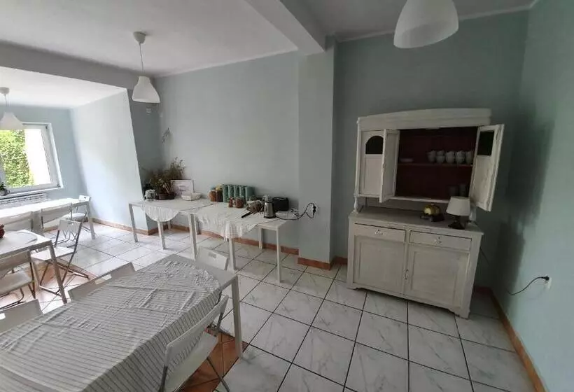 Aamiaismajoitus (B&B) Pensjonat Tężniowa 6