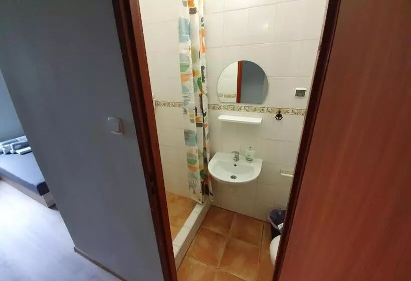 Aamiaismajoitus (B&B) Pensjonat Tężniowa 6