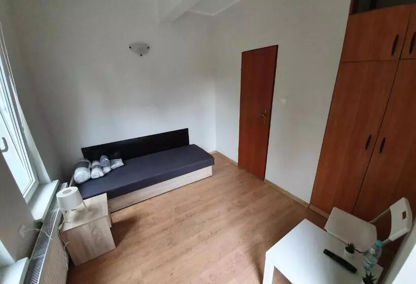 Aamiaismajoitus (B&B) Pensjonat Tężniowa 6