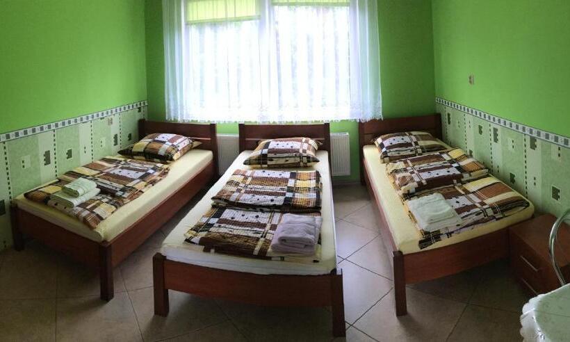 민박 Pod Kasztanem