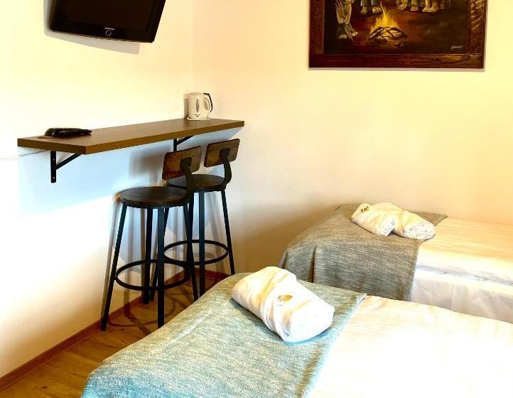 ベッドアンドブレックファースト Troll