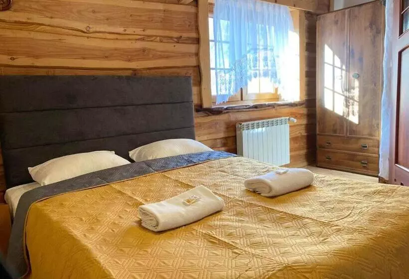 ベッドアンドブレックファースト Troll