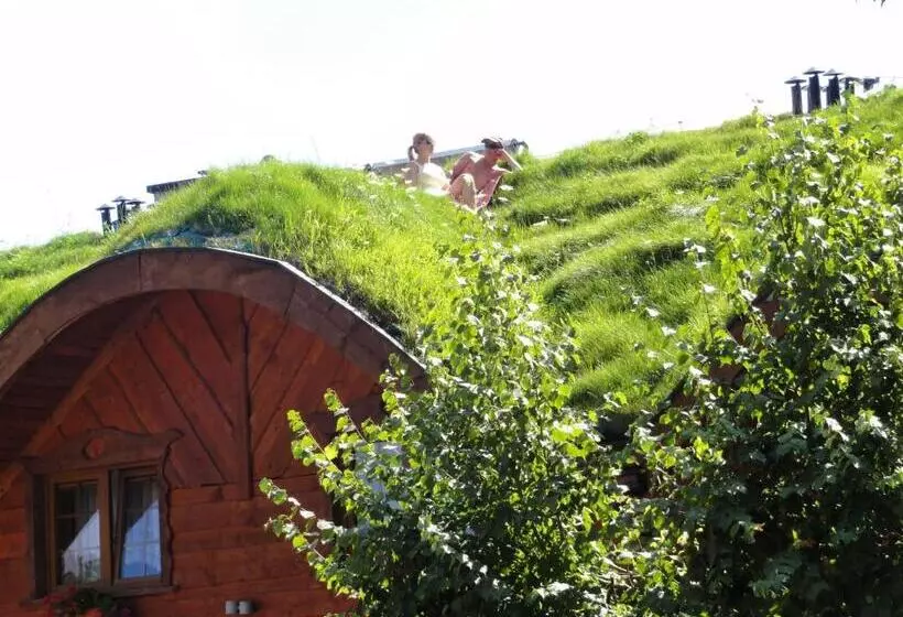 ベッドアンドブレックファースト Troll