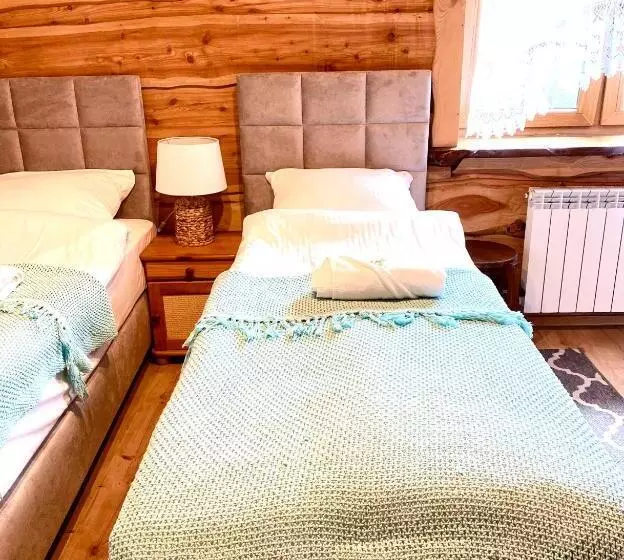 ベッドアンドブレックファースト Troll